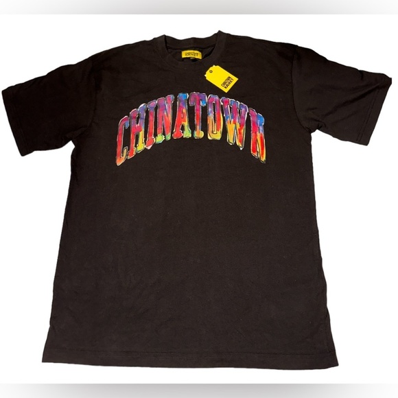 NWT- Chinatown Market - Chinatown Tie Die Wording Tee - Sz Lg- $69 @ UrbanOutfit - Picture 1 of 4